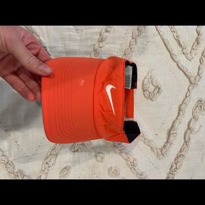 nike golf visor